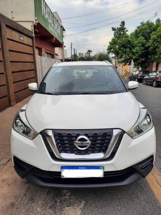 NISSAN KICKS 1.6 16V FLEXSTART S 4P MANUAL NISSAN KICKS 1.6 16V FLEXSTART S 4P MANUAL